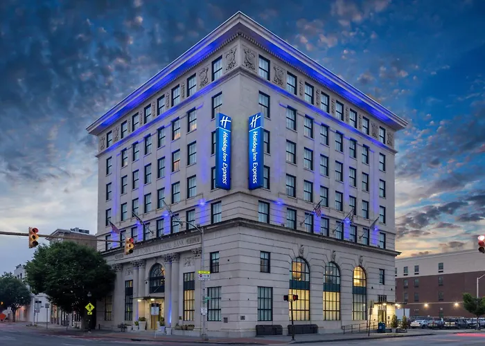 Holiday Inn Express Baltimore-Downtown, An Ihg Hotel