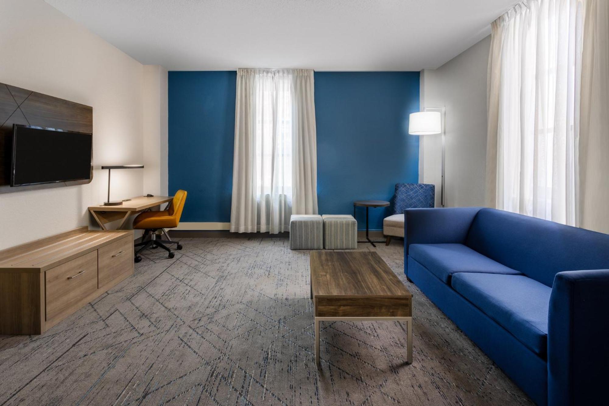 Hotel Express Baltimore-downtown, An Ihg Baltimore