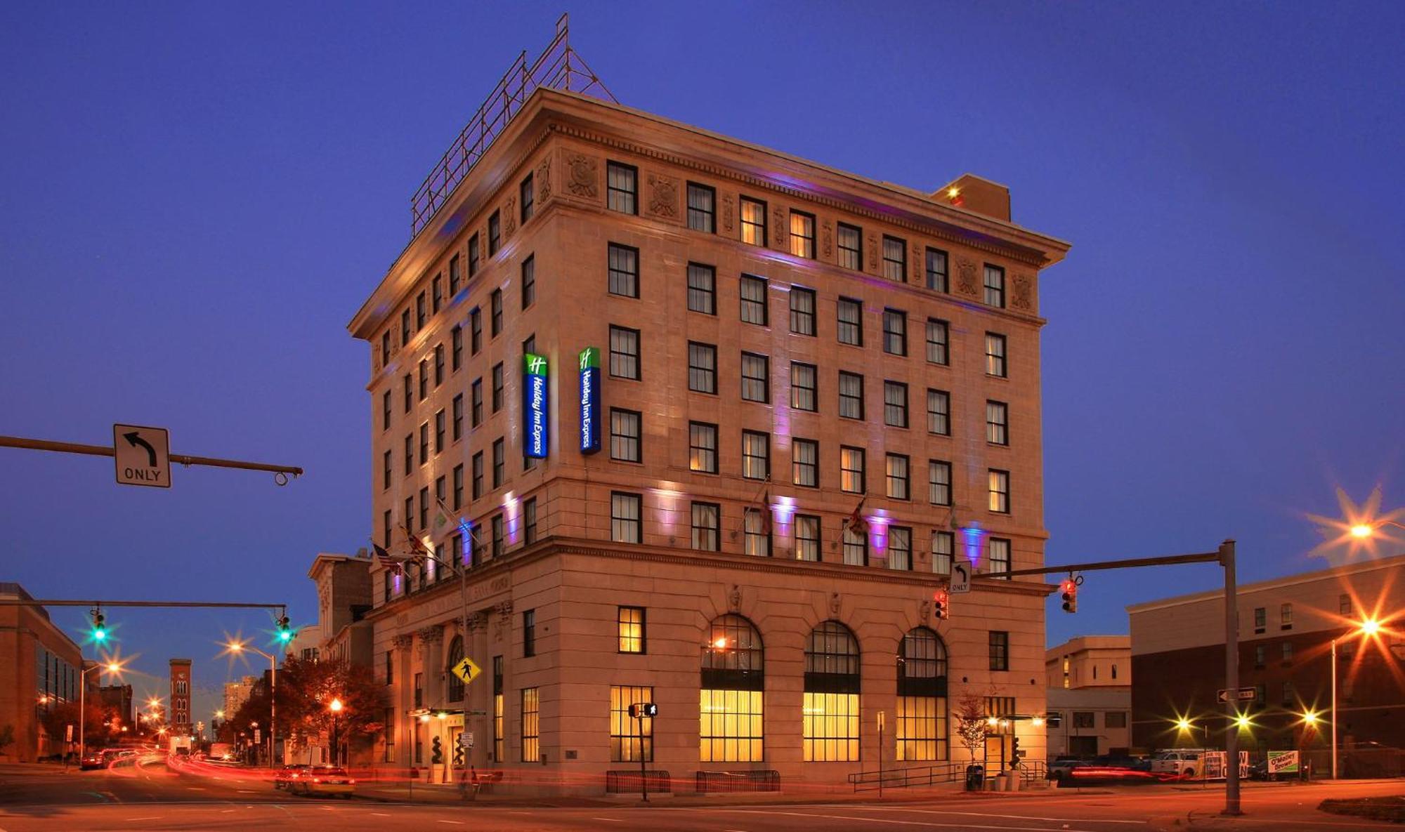 Express Baltimore-downtown, An Ihg Hotel 3*