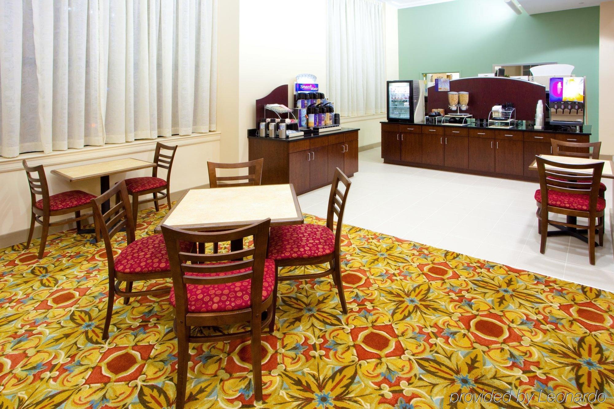 Hotel Express Baltimore-downtown, An Ihg 3*
