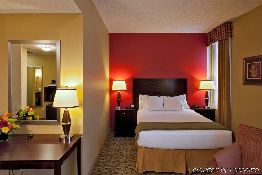 Express Baltimore-downtown, An Ihg Baltimore