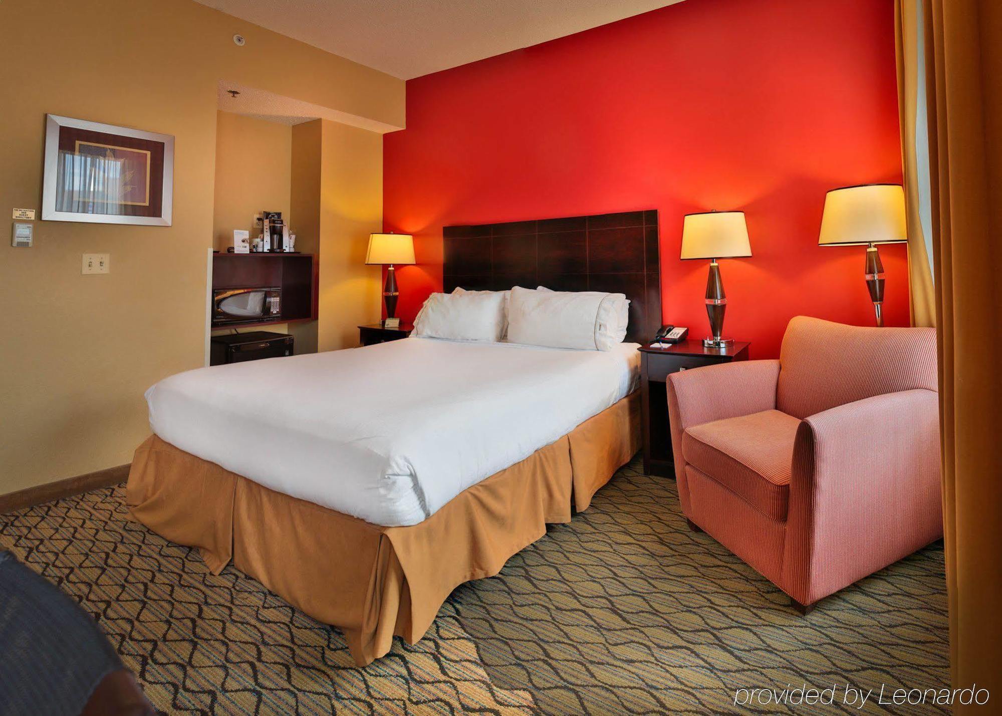 Hotel Express Baltimore-downtown, An Ihg
